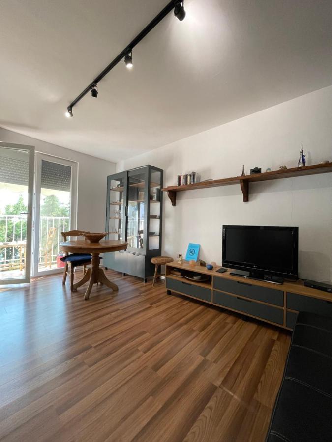 Enjoy Travel Central Apartments Tirana Extérieur photo
