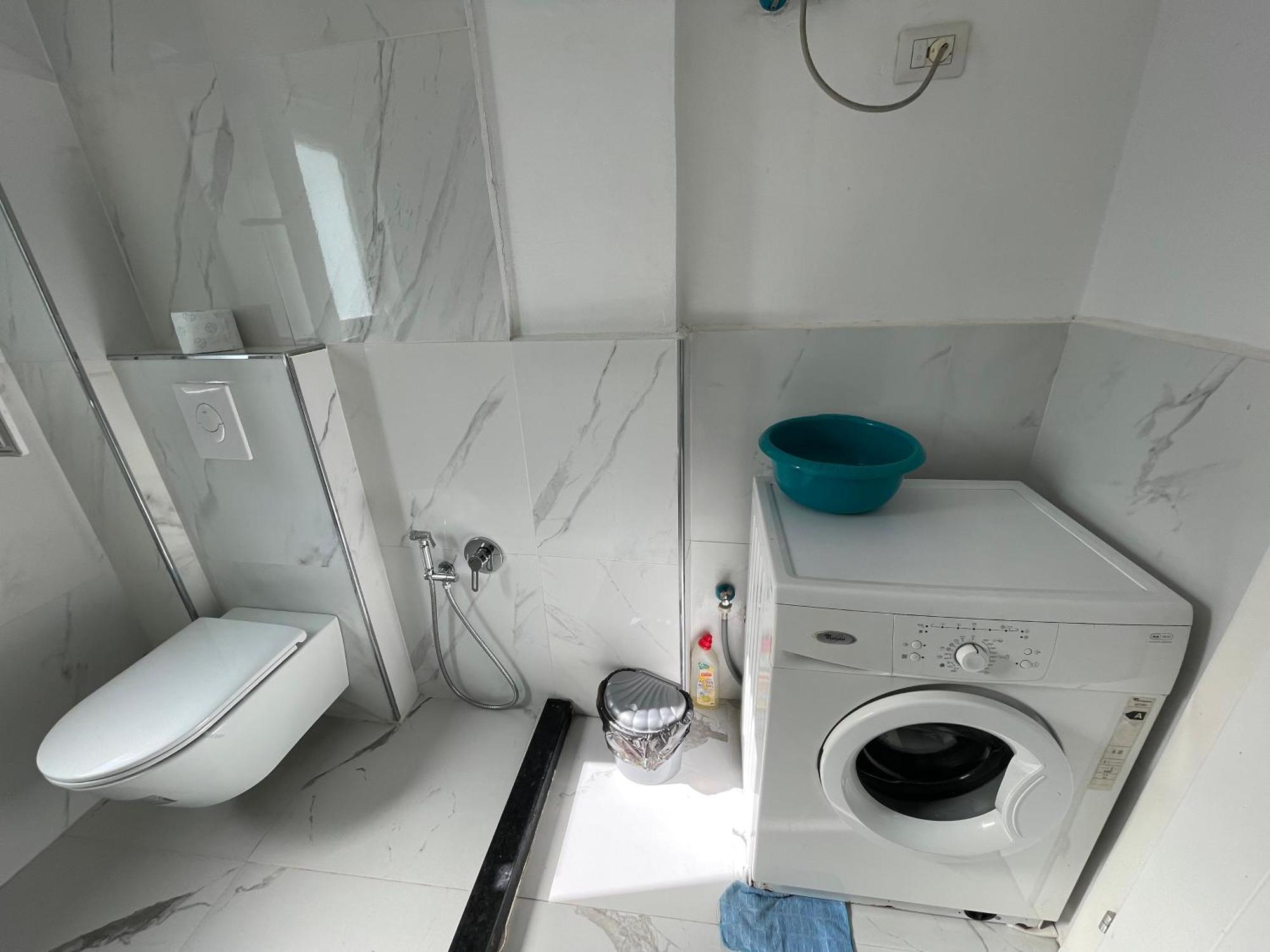 Enjoy Travel Central Apartments Tirana Extérieur photo